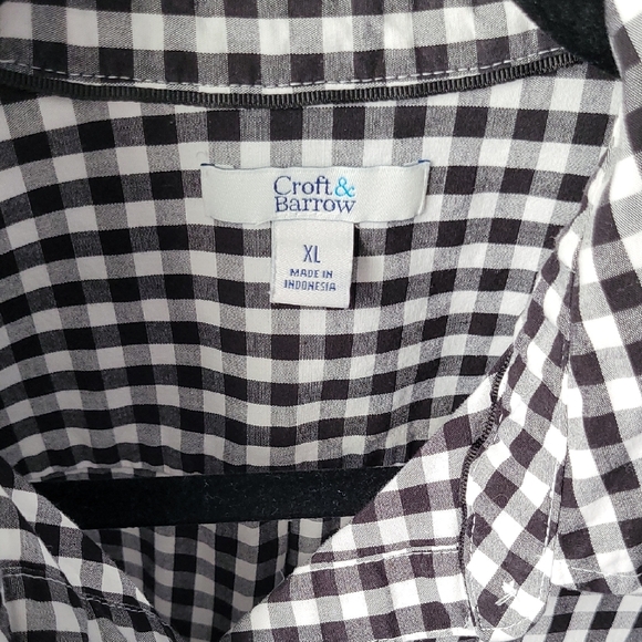 Croft & Barrow Black and White Checkered Button Down Shirt - Picture 2 of 7
